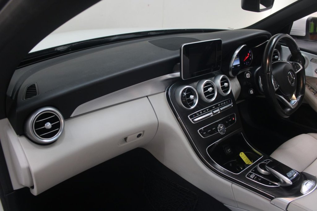 Used Mercedes-Benz C Class 2017 for sale - 76396376: Photo 38