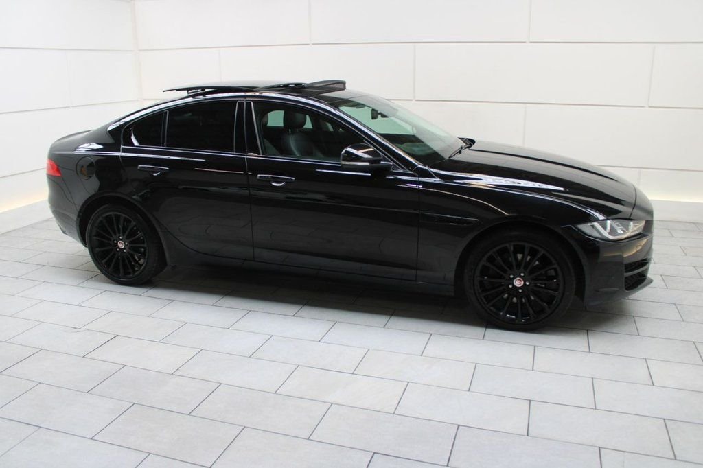 Used Jaguar XE 2017 for sale - 77463465: Photo 25