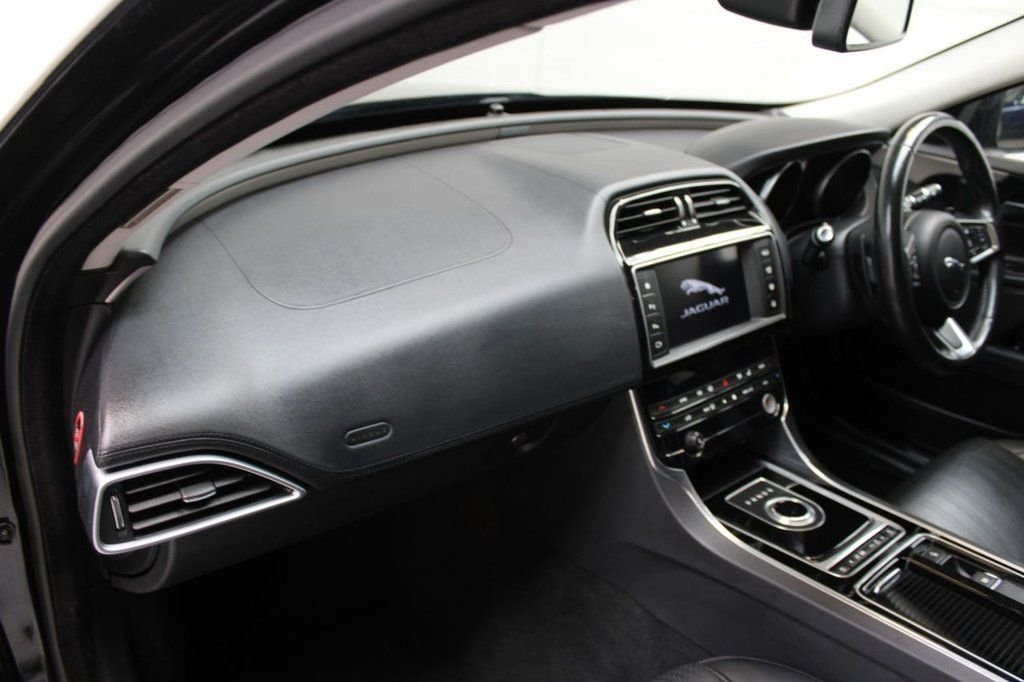 Used Jaguar XE 2017 for sale - 77463465: Photo 37