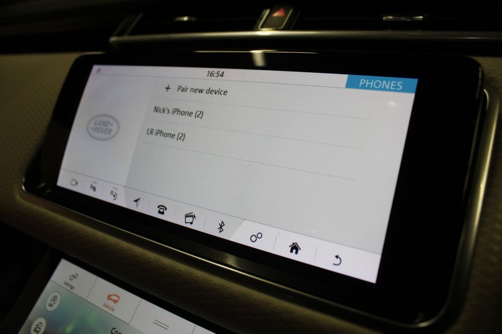 Used Land Rover Range Rover Velar 2018 for sale - 76973875: Photo 32