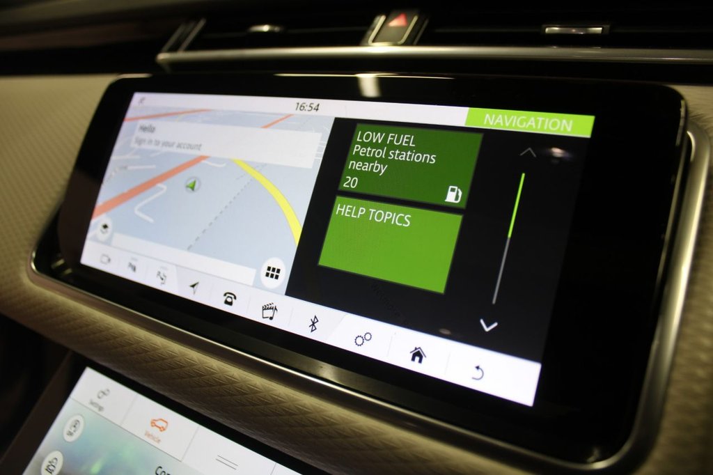 Used Land Rover Range Rover Velar 2018 for sale - 76973875: Photo 33