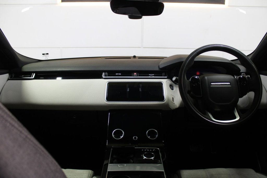 Used Land Rover Range Rover Velar 2018 for sale - 76973875: Photo 41
