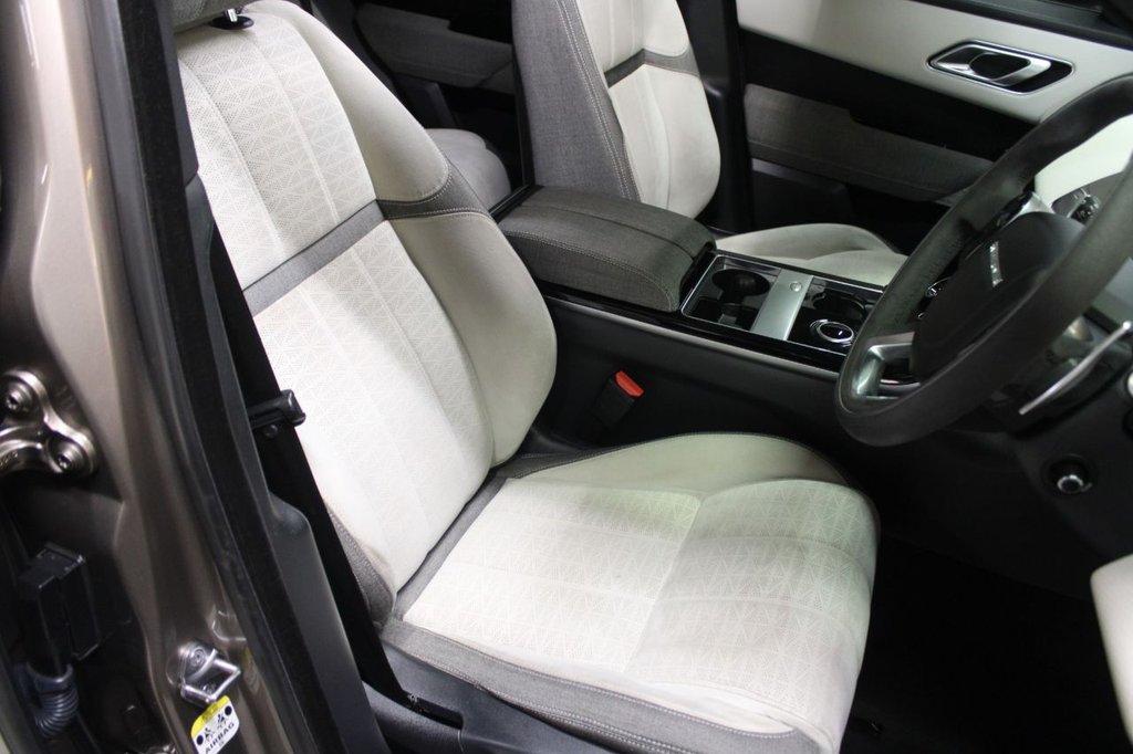 Used Land Rover Range Rover Velar 2018 for sale - 76973875: Photo 44