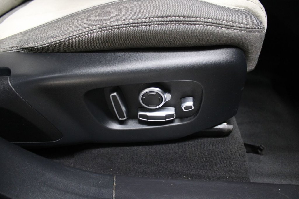 Used Land Rover Range Rover Velar 2018 for sale - 76973875: Photo 45