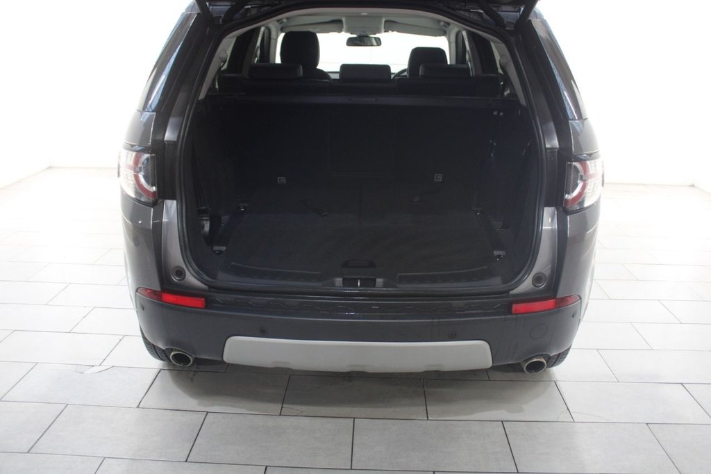 Used Land Rover Discovery Sport 2018 for sale - 76546598: Photo 15