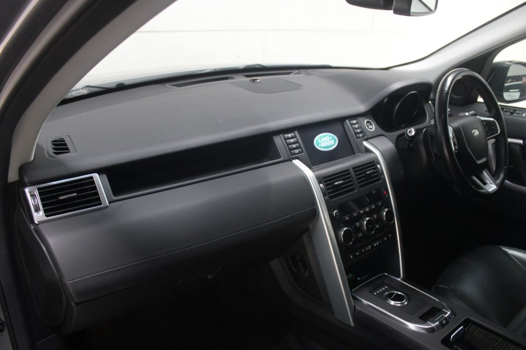 Used Land Rover Discovery Sport 2018 for sale - 76546598: Photo 38