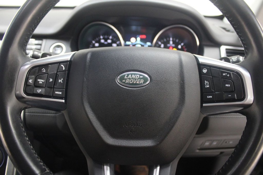 Used Land Rover Discovery Sport 2018 for sale - 76546598: Photo 42