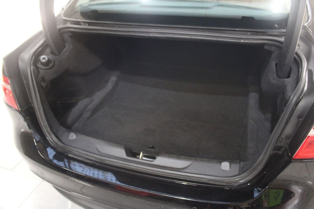 Used Jaguar XE 2017 for sale - 76758660: Photo 17