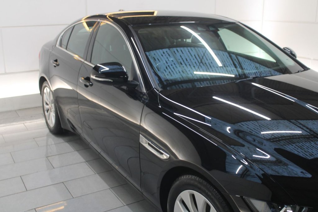 Used Jaguar XE 2017 for sale - 76758660: Photo 27