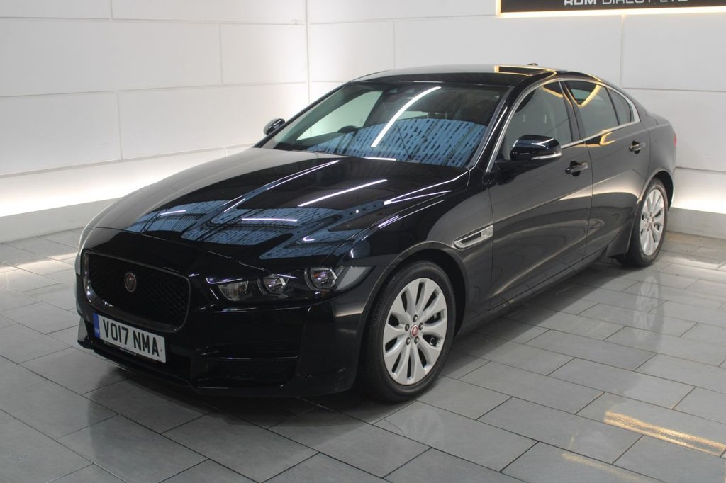 Used Jaguar XE 2017 for sale - 76758660: Photo 3