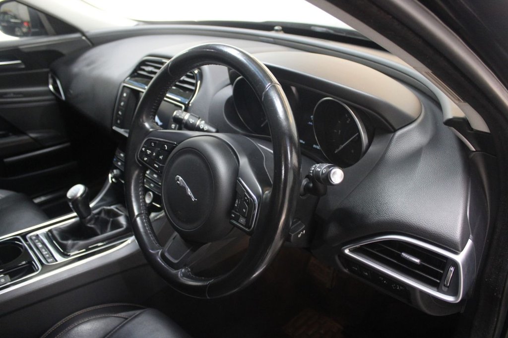 Used Jaguar XE 2017 for sale - 76758660: Photo 36