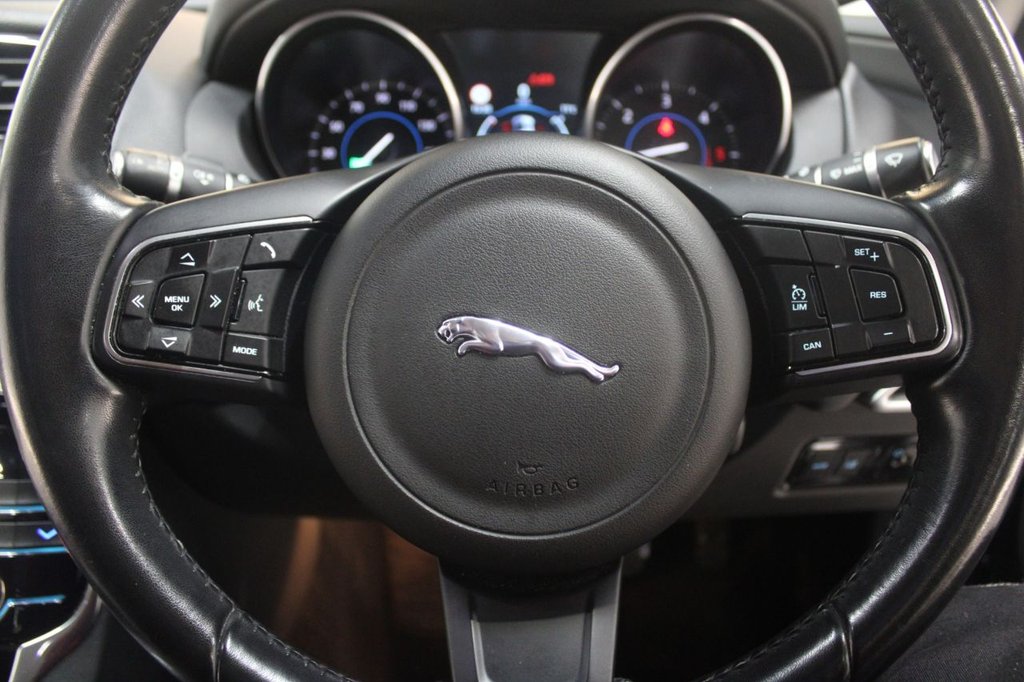 Used Jaguar XE 2017 for sale - 76758660: Photo 37