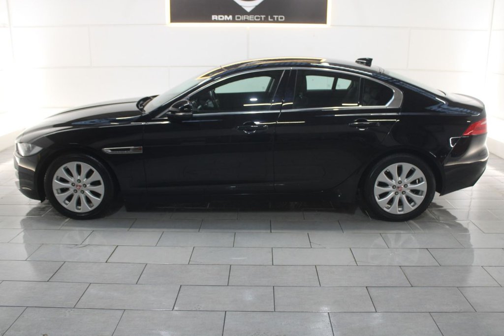 Used Jaguar XE 2017 for sale - 76758660: Photo 8