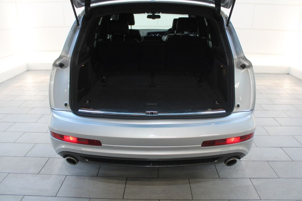 Used Audi Q7 2012 for sale - 76686045: Photo 16