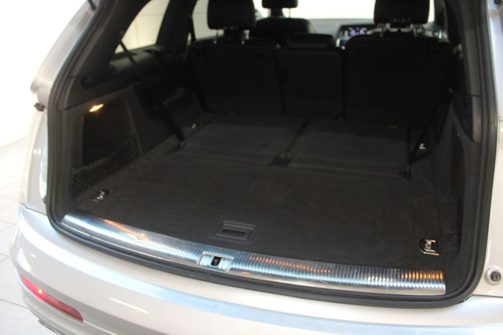 Used Audi Q7 2012 for sale - 76686045: Photo 17
