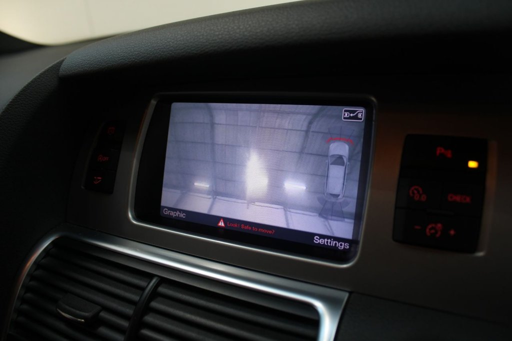 Used Audi Q7 2012 for sale - 76686045: Photo 33