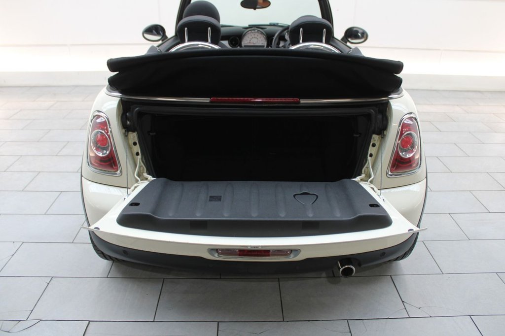 Used MINI Convertible 2013 for sale - 75397872: Photo 21