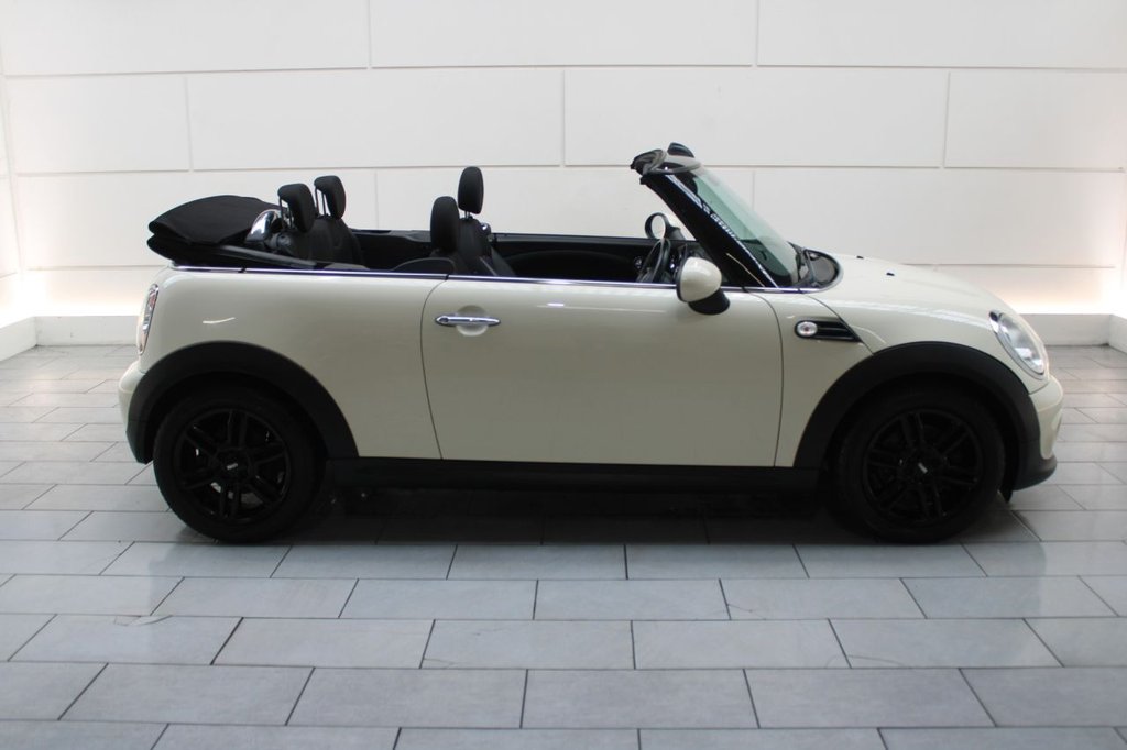 Used MINI Convertible 2013 for sale - 75397872: Photo 27