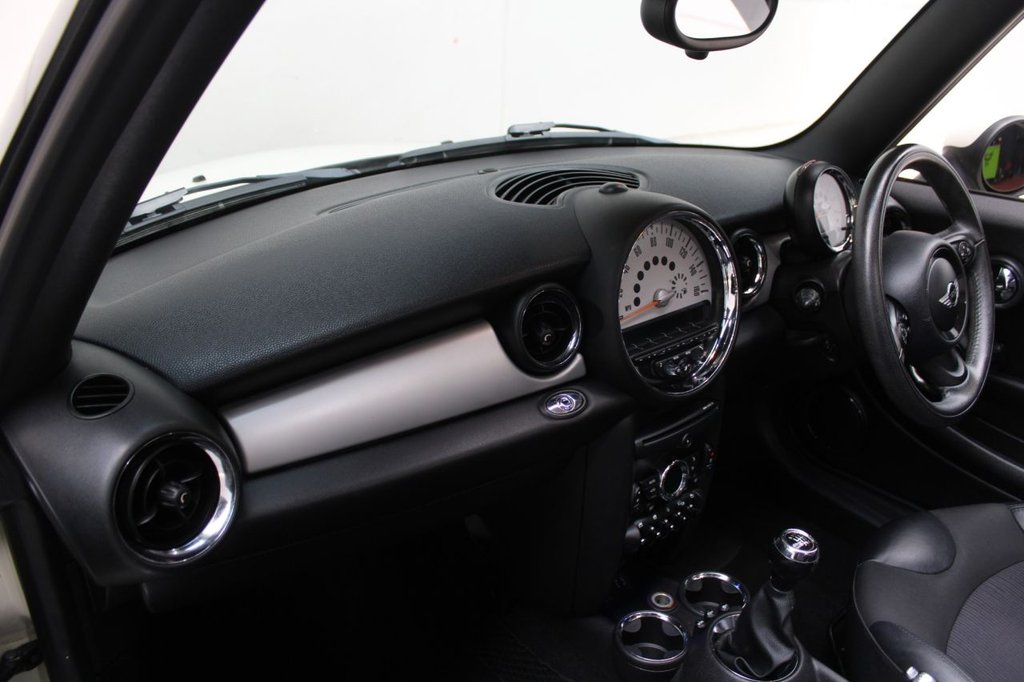 Used MINI Convertible 2013 for sale - 75397872: Photo 36