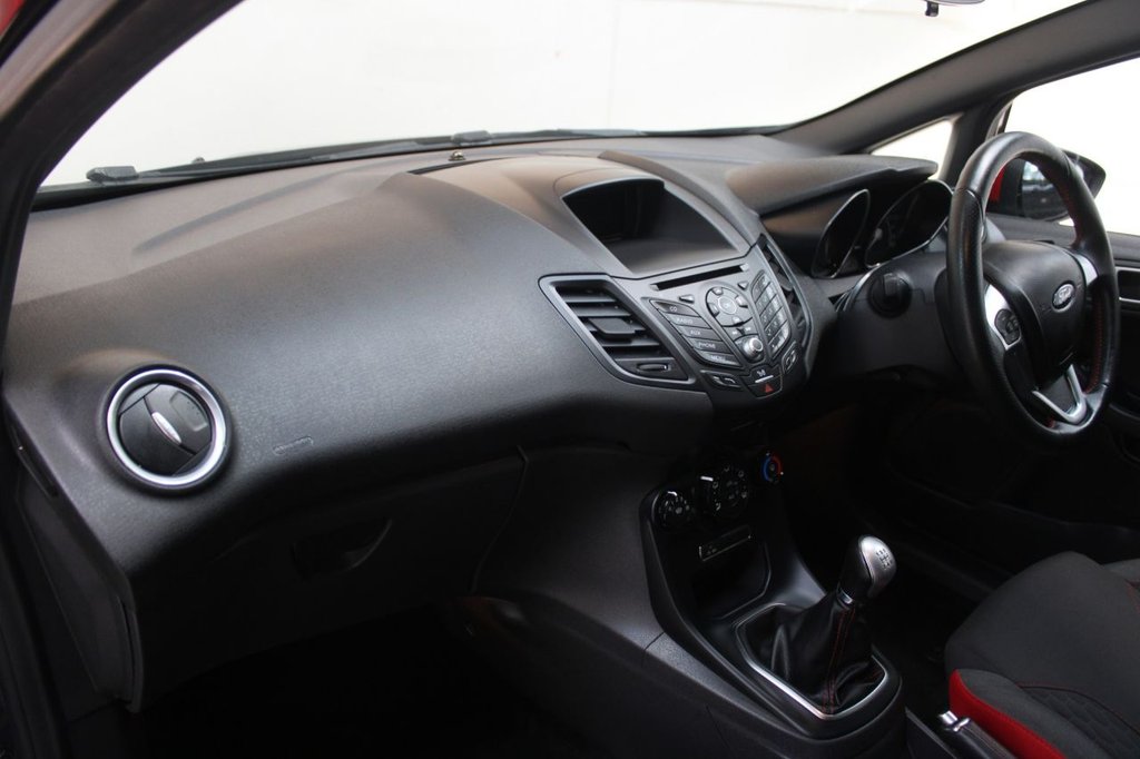 Used Ford Fiesta 2017 for sale - 77096292: Photo 37