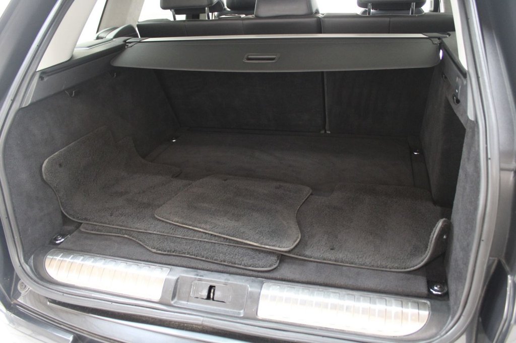 Used Land Rover Range Rover Sport 2015 for sale - 76934664: Photo 17