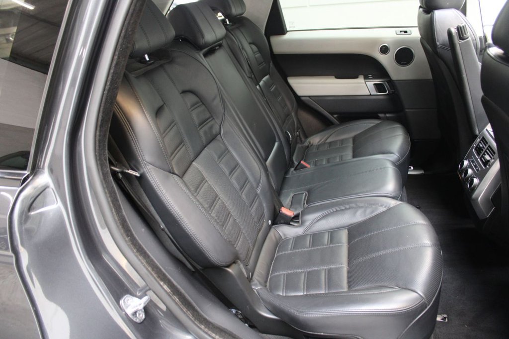 Used Land Rover Range Rover Sport 2015 for sale - 76934664: Photo 46