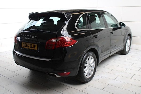 Used Porsche Cayenne 2012 for sale - 74260949: Photo 19
