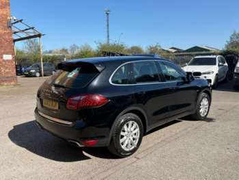 Used Porsche Cayenne 2012 for sale - 74260949: Photo