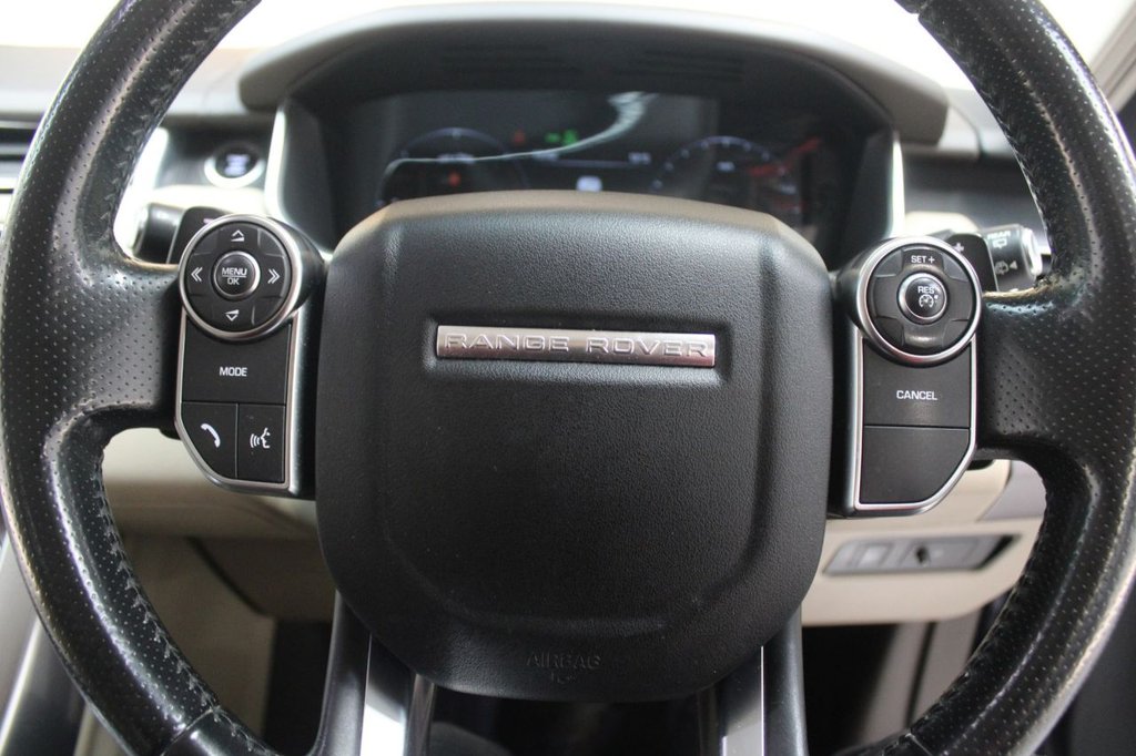Used Land Rover Range Rover Sport 2016 for sale - 77667337: Photo 39