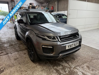 2017 (17) - 2.0 TD4 SE Tech SUV 5dr Diesel Auto 4WD Euro 6 (stop/start) (180 ps)
