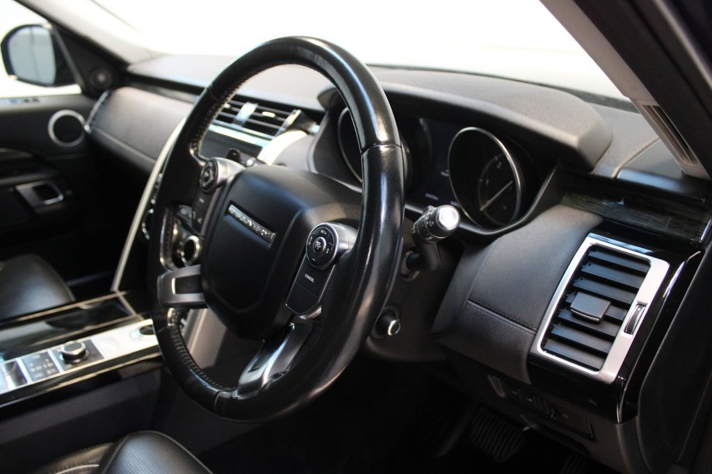 Used Land Rover Discovery 2017 for sale - 77608670: Photo 38