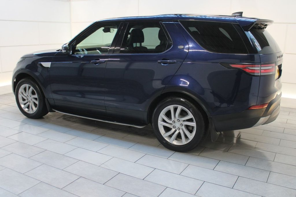 Used Land Rover Discovery 2017 for sale - 77608670: Photo 9