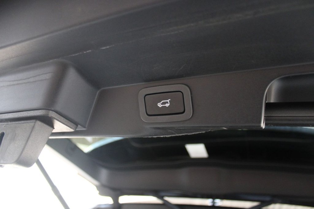 Used Land Rover Range Rover Sport 2016 for sale - 77614106: Photo 18