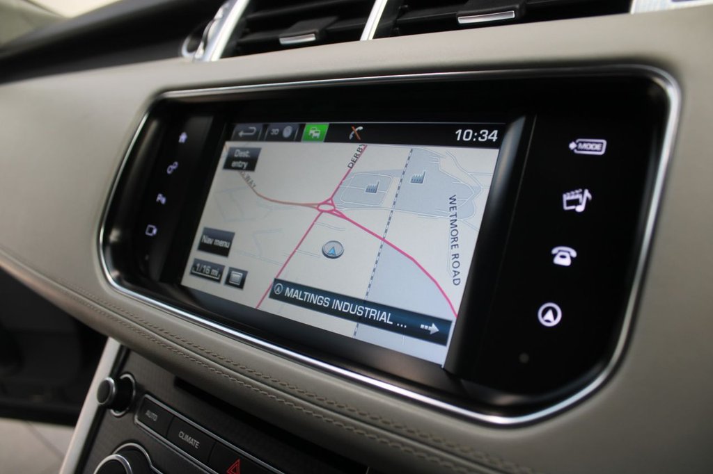 Used Land Rover Range Rover Sport 2016 for sale - 77614106: Photo 31