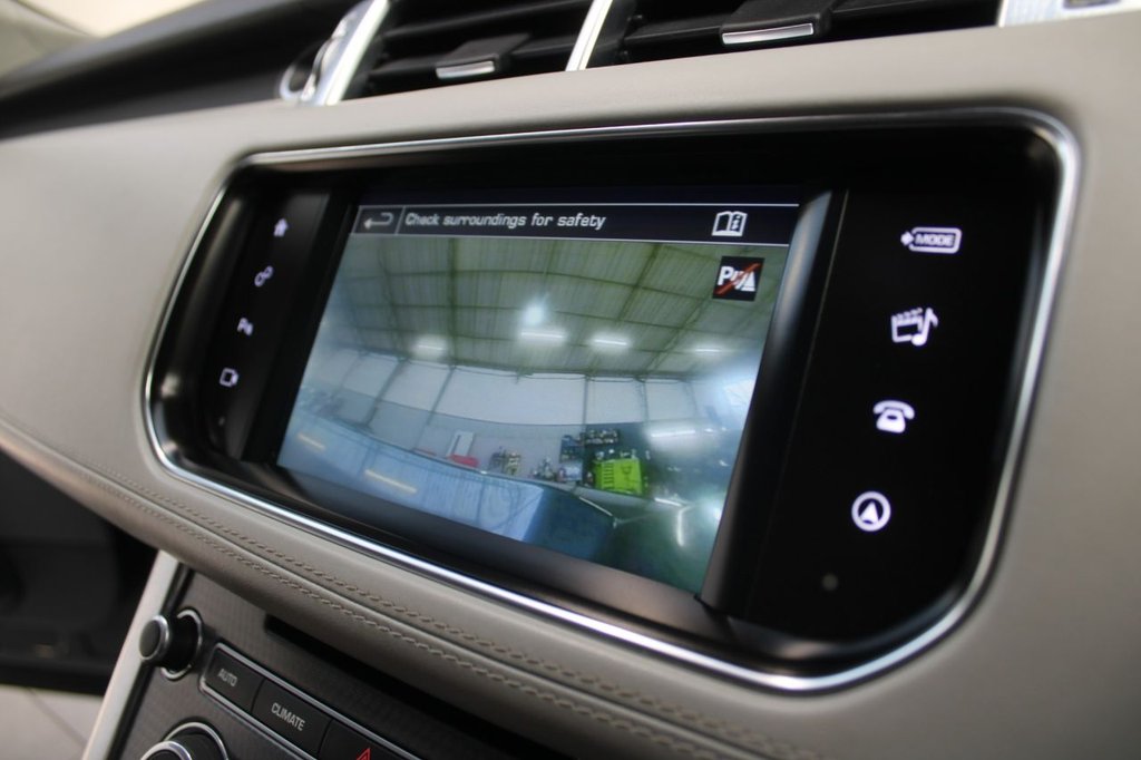 Used Land Rover Range Rover Sport 2016 for sale - 77614106: Photo 35