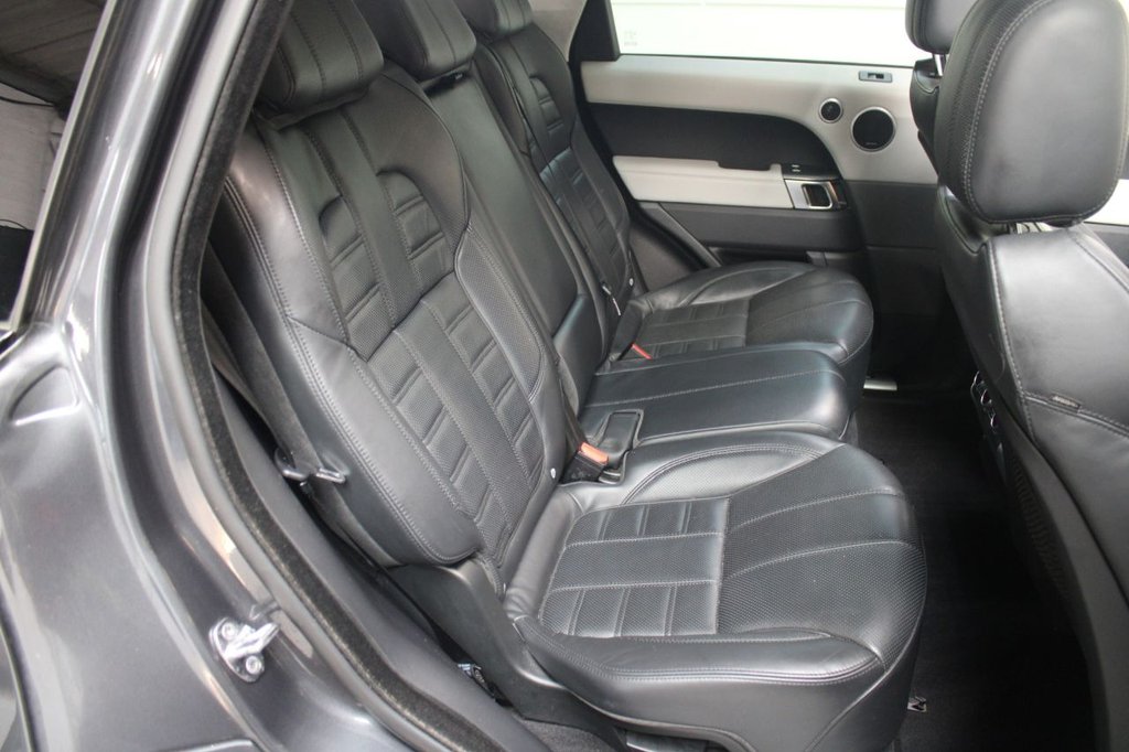 Used Land Rover Range Rover Sport 2016 for sale - 77614106: Photo 44