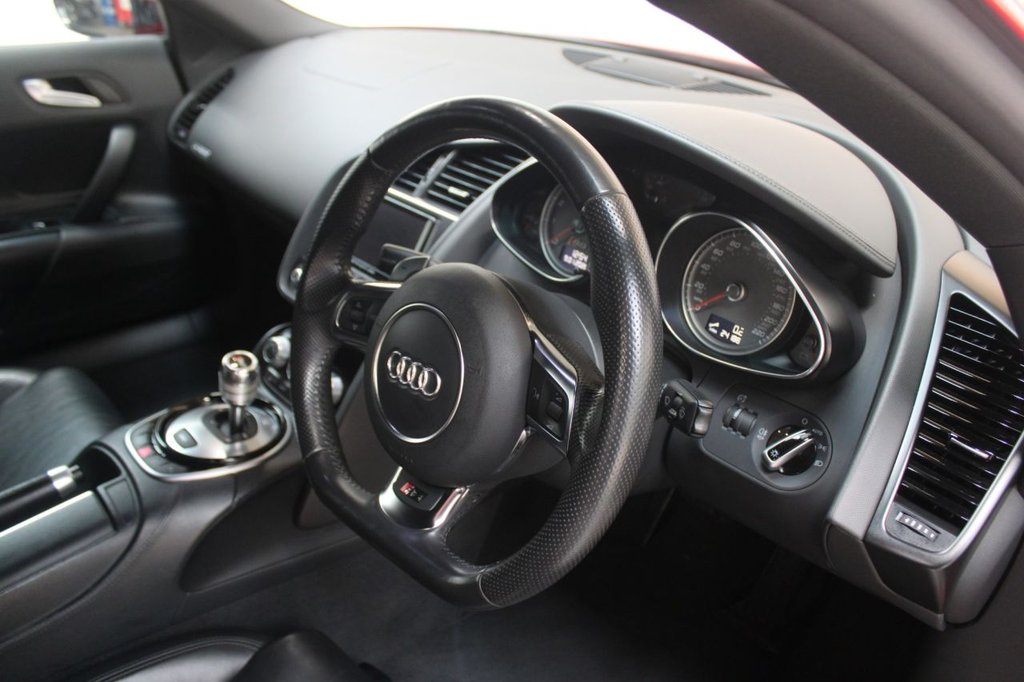 Used Audi R8 2015 for sale - 77140115: Photo 32