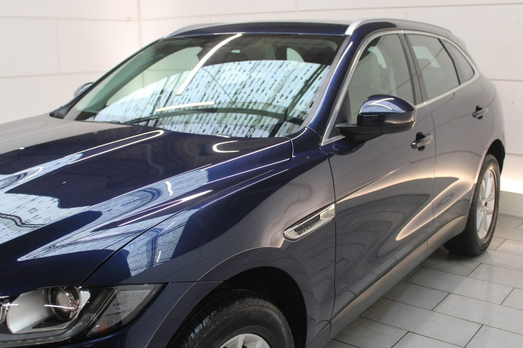 Used Jaguar F-Pace 2016 for sale - 76535986: Photo 5