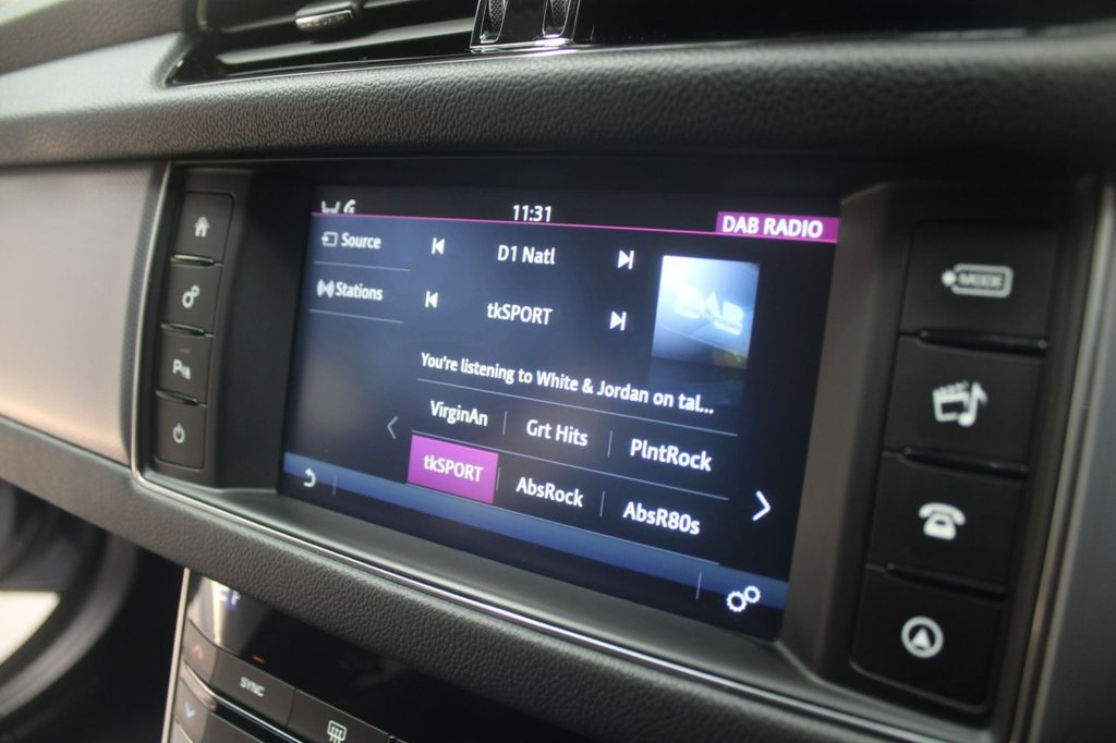 Used Jaguar XF 2016 for sale - 77904806: Photo 32