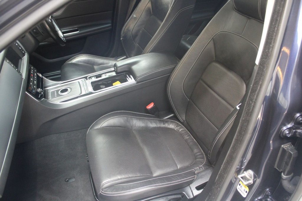 Used Jaguar XF 2016 for sale - 77904806: Photo 41