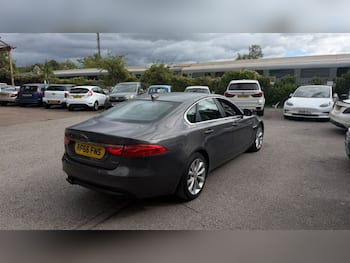 Used Jaguar XF 2016 for sale - 79804911: Photo