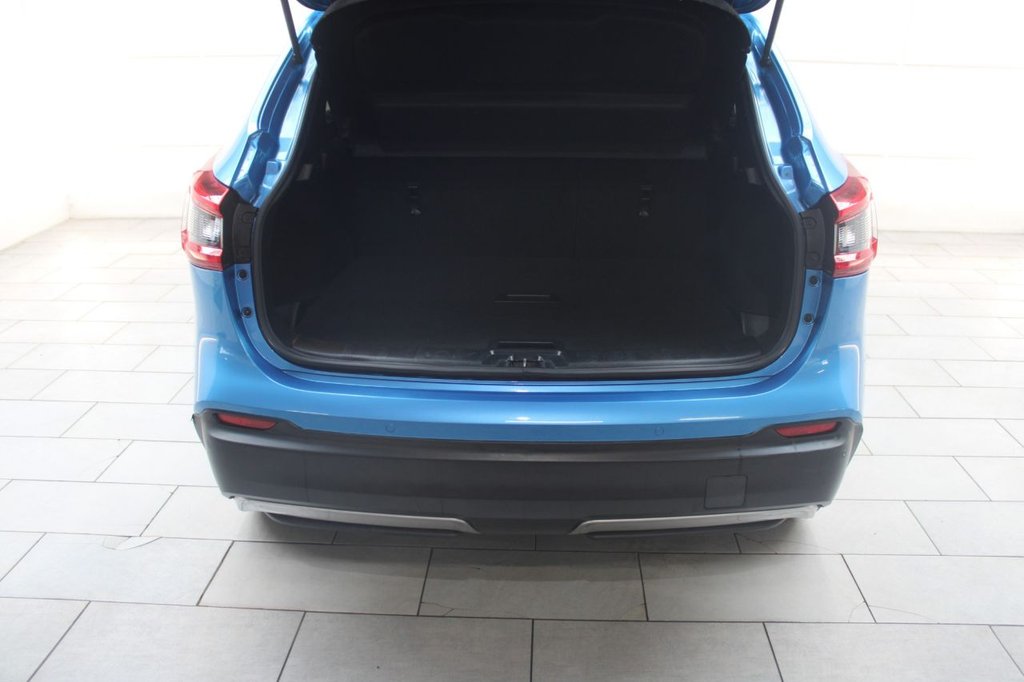 Used Nissan Qashqai 2017 for sale - 77499092: Photo 16