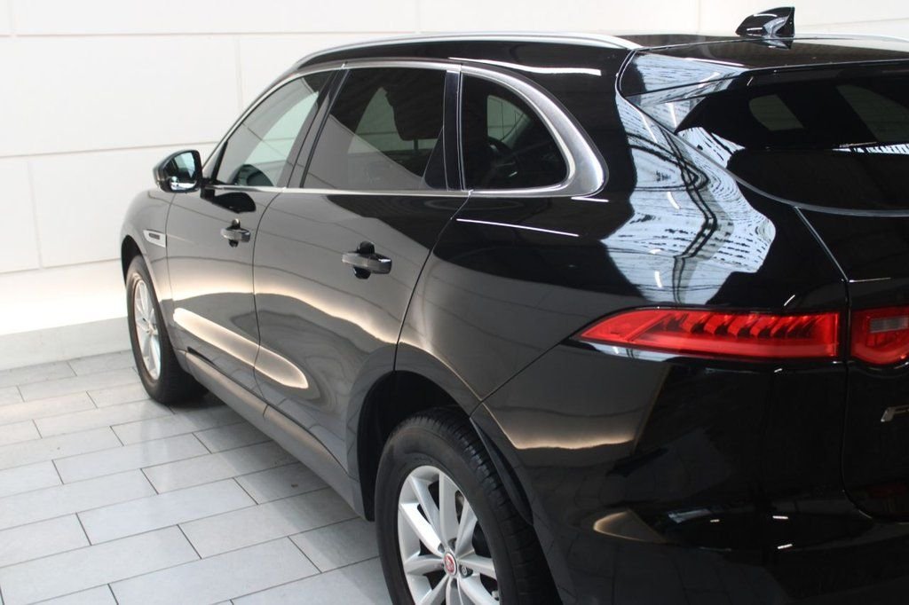 Used Jaguar F-Pace 2017 for sale - 77275631: Photo 12
