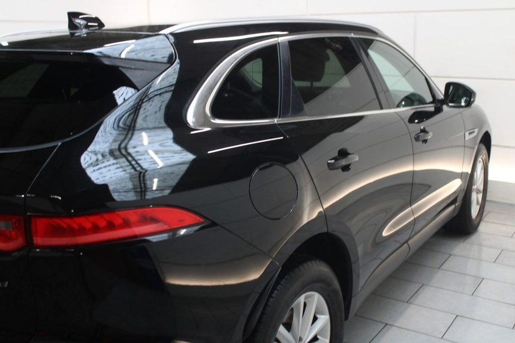 Used Jaguar F-Pace 2017 for sale - 77275631: Photo 21