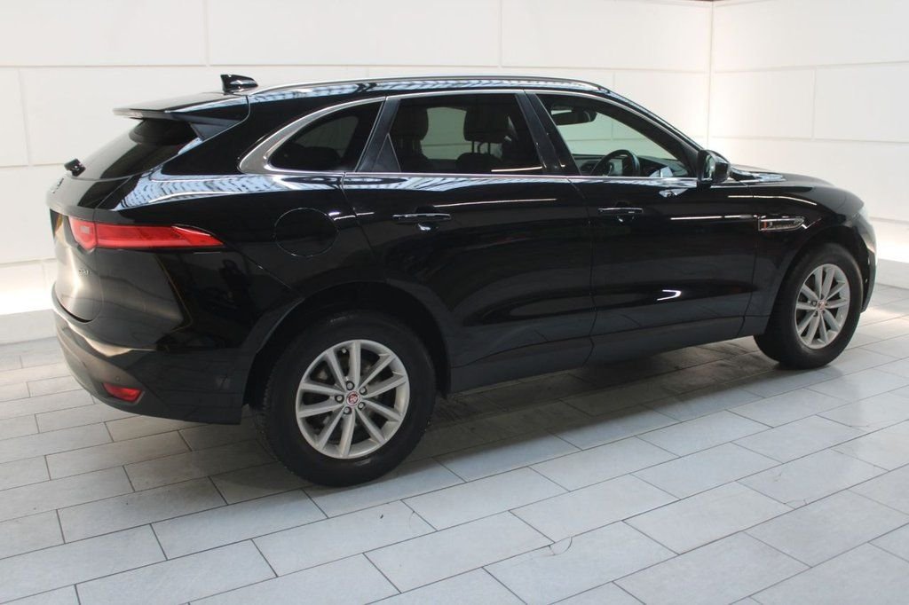 Used Jaguar F-Pace 2017 for sale - 77275631: Photo 23