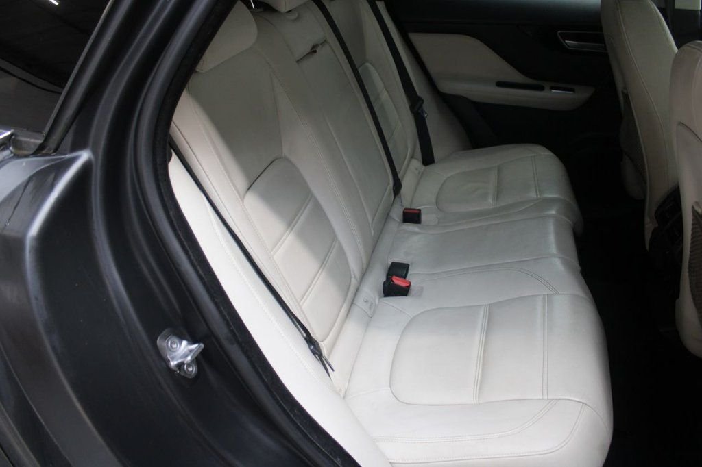 Used Jaguar F-Pace 2017 for sale - 77275631: Photo 41