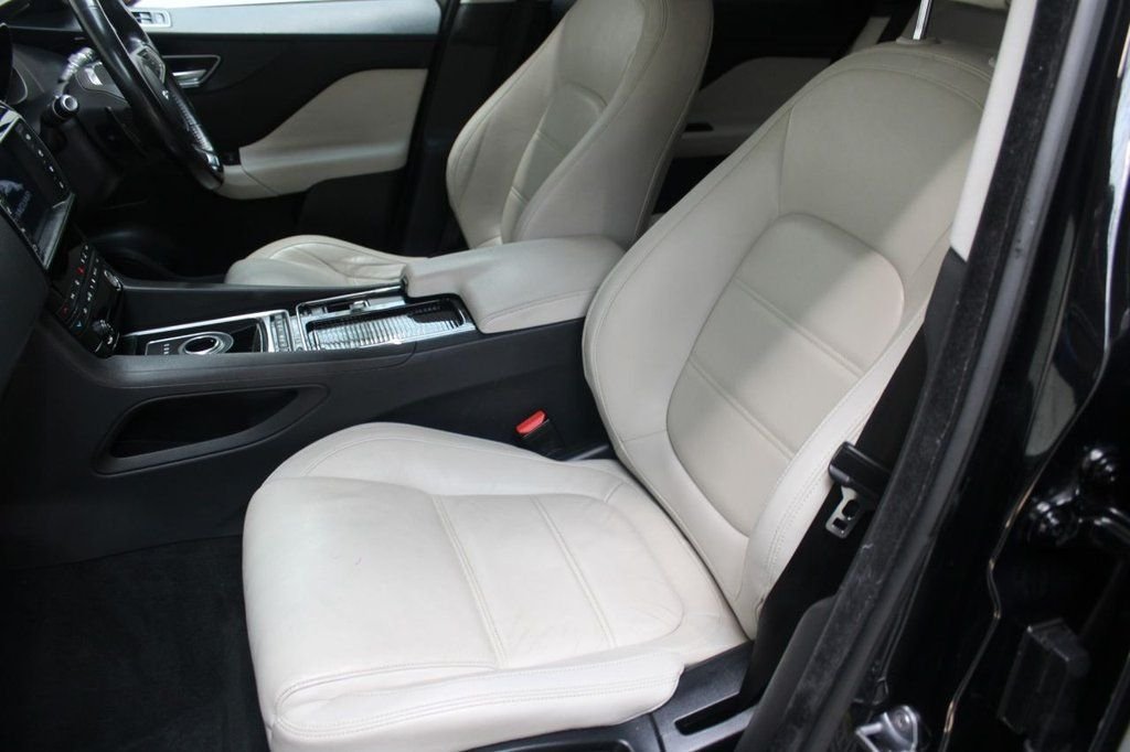 Used Jaguar F-Pace 2017 for sale - 77275631: Photo 42