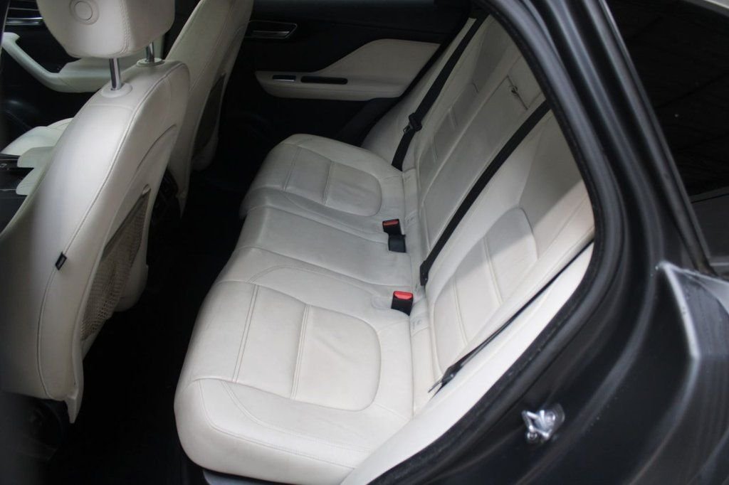 Used Jaguar F-Pace 2017 for sale - 77275631: Photo 43
