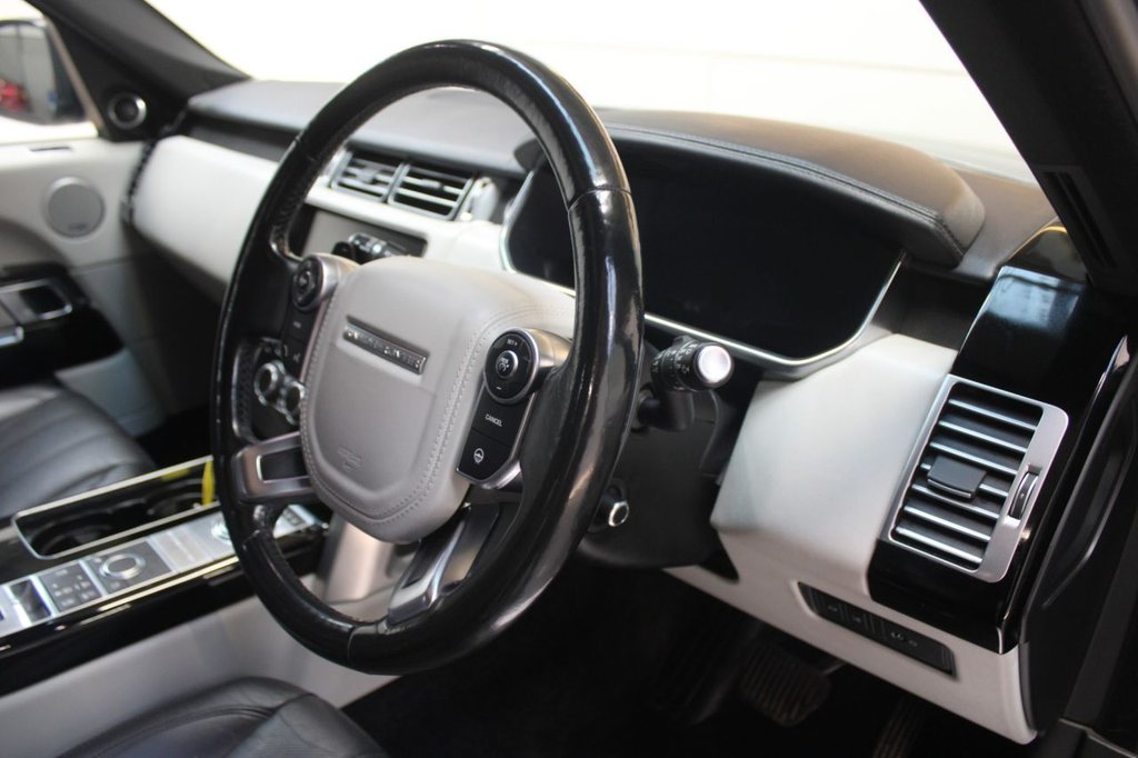 Used Land Rover Range Rover 2017 for sale - 77672756: Photo 41