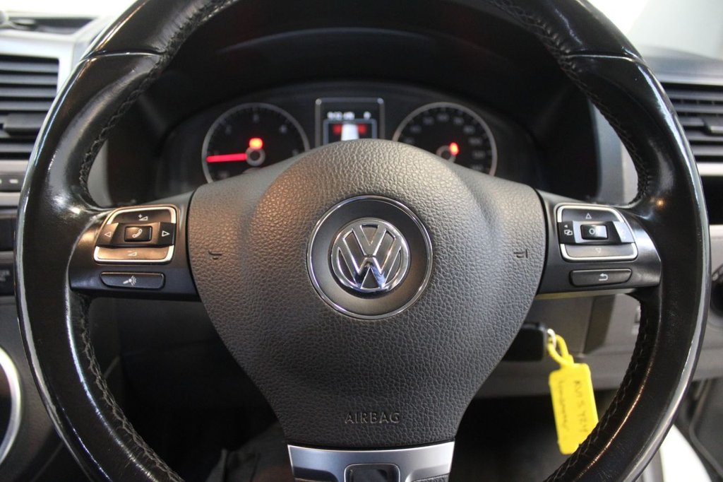 Used Volkswagen Caravelle 2015 for sale - 77593921: Photo 35